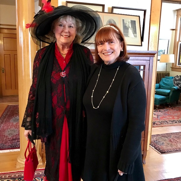 Meet your Posher, Susan - Picture 3 of 8